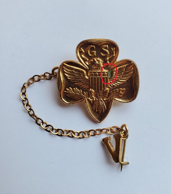 Vintage EUC 1980 80 Girl Scout Pin Brooch Badge E… - image 10