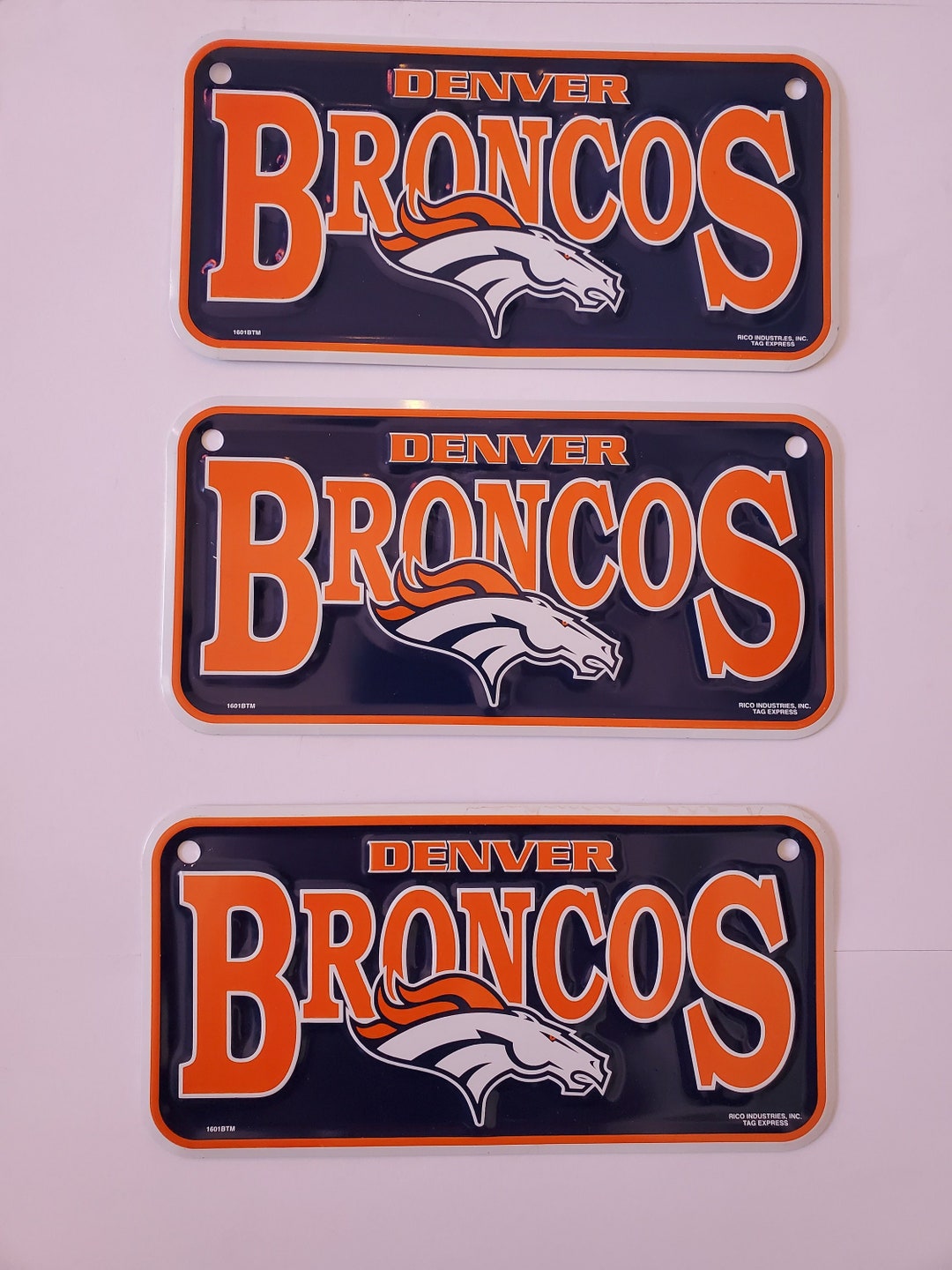 Vintage New Unused Denver Broncos NFL Football Mini Bicycle Metal License  Plate White Stallion Horse Head Rico Industries Pre John Elway Era 