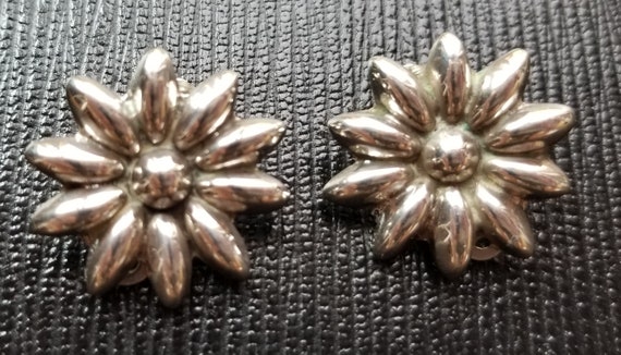 Vintage EUC 925 Sterling Silver Clip-On Earrings … - image 6