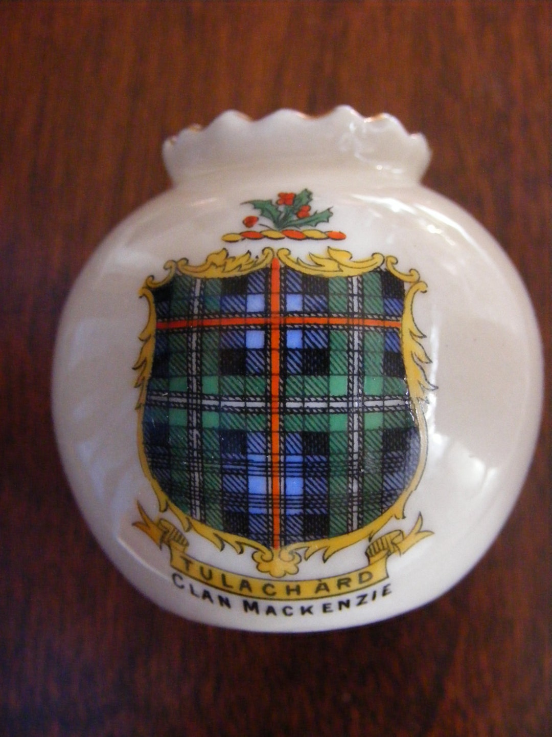 Vintage Arcadian Crested China Scottish Scotland Clan Mackenzie