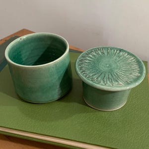 Campana de mantequilla vintage – Mantequera francesa - Cerámica verde