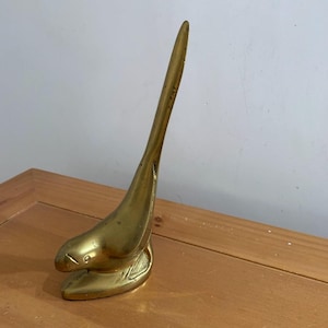 Vintage Brass Parakeet Bird Sculpture – Long Tail Mid Century Modern MCM Figurine