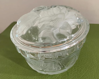 Bandeja para joyas con tapa de cristal esmerilado con diseño floral – Caja de tocador Art Déco “KIG Indonesia”
