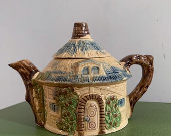 Vintage Cottage Ware Teapot - Thatched Cottage-Shaped - Cottagecore Ceramic