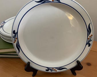 4 piatti Dansk Bistro Blue Scroll – Un tocco di fascino europeo senza sforzo per le tavole di tutti i giorni