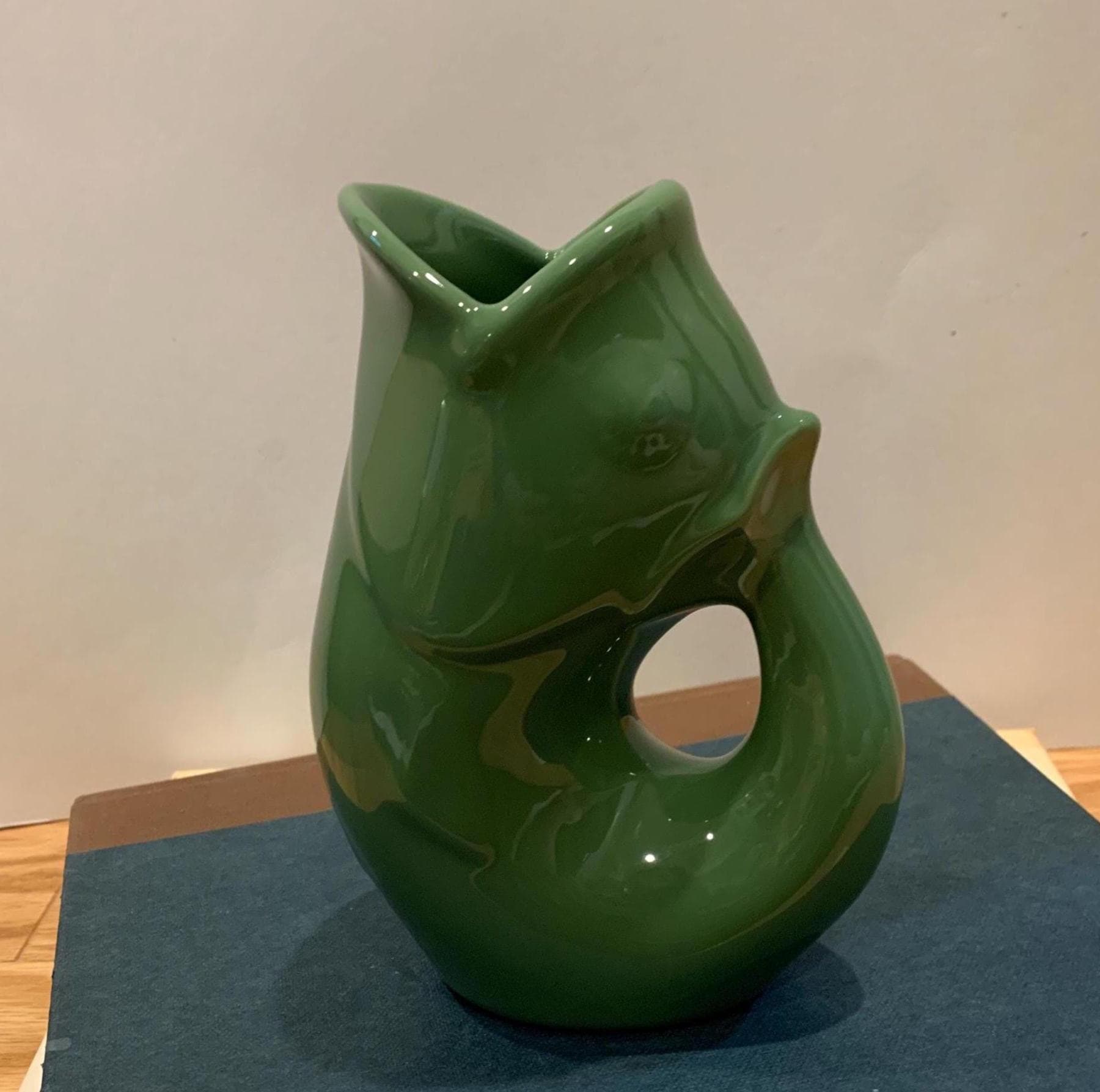 Pitcher Gurgling - Etsy