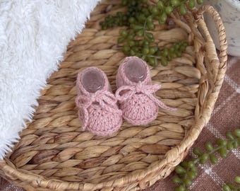 Handmade Crochet Newborn Booties, Baby Shoes, Infant Photo Prop, Baby Shower Gift, Soft Cotton