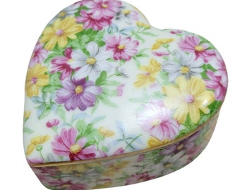 Vintage Porcelain Chintz Heart Shaped Trinket Box w/ Lid Floral Japan Cottage