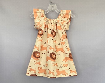 New! Girls Lions Dress with Flutter Sleeves, Yellow Pullover Frock with Lion Families on Safari, Casual Cotton Peasant Dress, 12m - 8