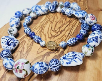 Vintage Hand Painted Chinese Porcelain Bead Collection Knotted Necklace BLue