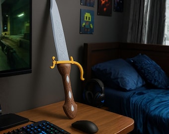 Stealth Dagger Replica • Cosplay Assassin Knife Prop • Stylised Blade for Display or Costume Accessory