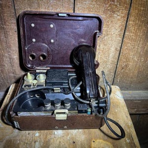 ソ連軍 ТА−57 野戦電話 ２台セット ソ連軍 ТА−57 野戦電話 2台セット