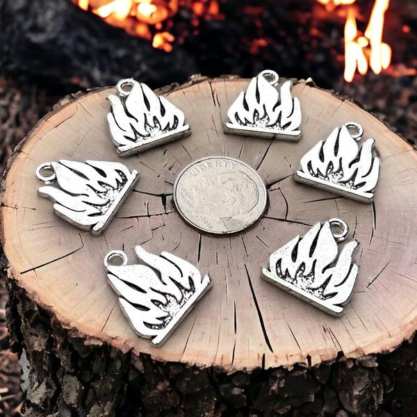 6 Fire Charms, Camping Pendants,  18mm x 15mm, Camp fire Double Sided Charms, Zinc Alloy