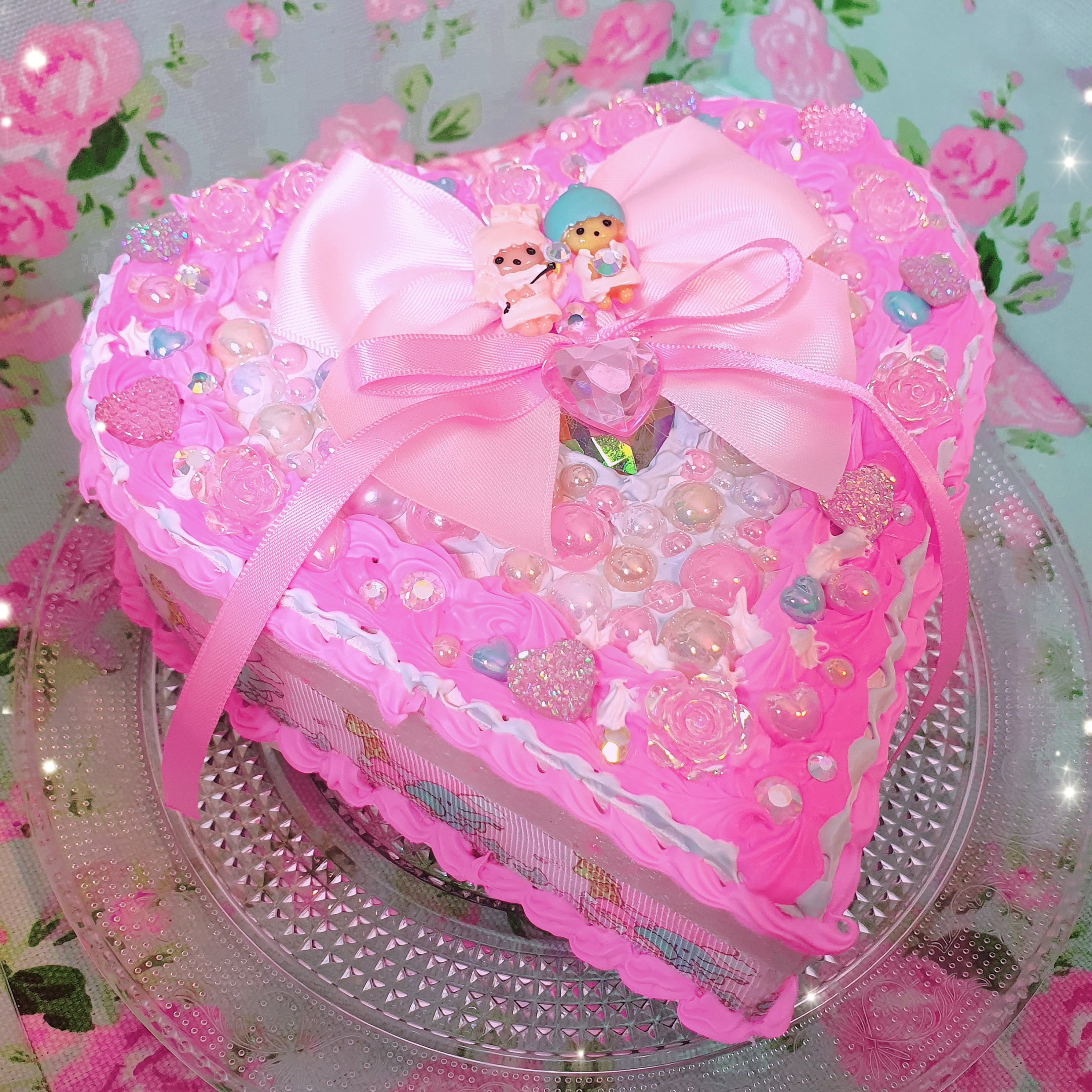 SALE ~ Magical Heart Cake Treasure Box ~ Sugar Overload SALE ~ Magical Heart Cake Treasure Box ~ Sugar Overload