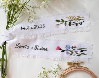 Personalized Embroidered Wedding Ribbon – Custom Linen Tie for Bouquet or Hair, Hand-stitched with Names & Date, Bridal Keepsake Gift