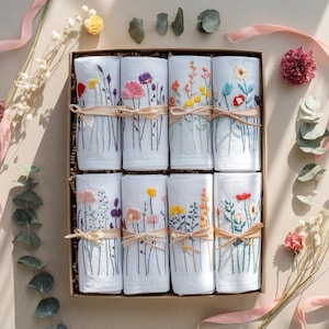 Set 8 Embroidered Linen Napkins – Wildflower Bouquet Design | 100% Linen Cloth Napkins | Wedding, Housewarming, Wedding Gift