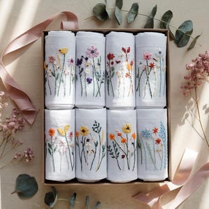 Set 8 Embroidered Linen Napkins – Wildflower Bouquet Design | 100% Linen Cloth Napkins | Wedding, Housewarming, Wedding Gift