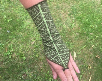 Short Leaf Print Cuffs - Gauntlets - Cuffs - Arm Warmers - Elf Cuffs - Fairy Cuffs - Leaf Cuffs - Bracers