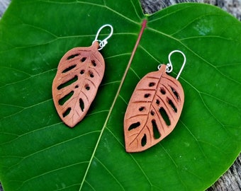 Leaf Earrings - Monstera Adansonii