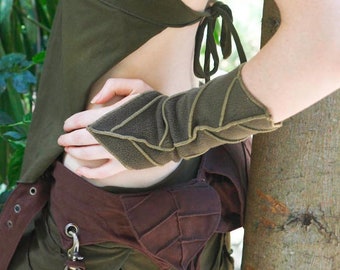 Fleecy Leafy cuffs - Pair of Arm Warmers - Arm Cuffs - Zelda Cosplay - Gauntlets - Bracers