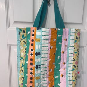 Quilted Patchwork Reversible Tote Bag, Everyday Tote, Market Bag, Bible Bag, Gift, image 4