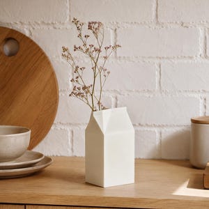 Vase TetraBrick, porte-fleurs séché, décoration en carton, élément décoratif minimaliste pour étagère, cadeau de pendaison de crémaillère
