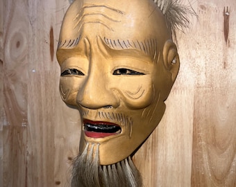 木彫りと漆塗りの能面「翁」 - Etsy 日本