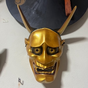Handmade Hannya Noh Mask: Showa Era Japanese Theater Decor
