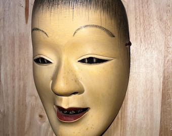 手作りおかめ面：日本の伝統民話の木工芸 - Etsy 日本