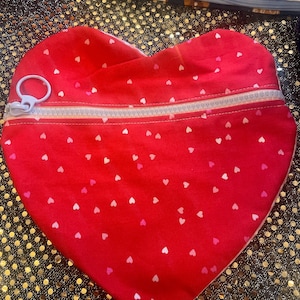 Monedero grande con forma de corazón hecho a mano para cosméticos