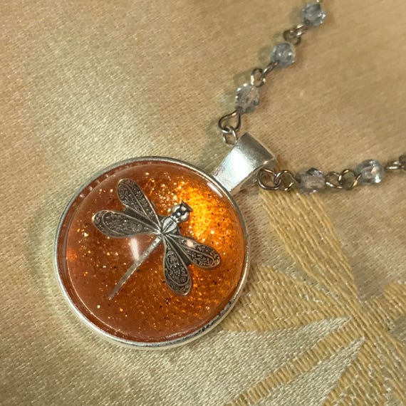Outlander dragonfly in amber necklace deals