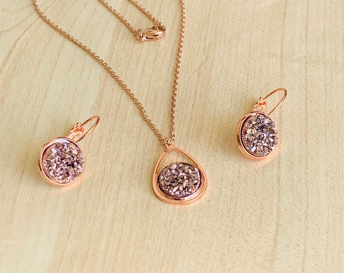 Drusy Jewelry Set~ Rose Gold Earrings~Rose Gold Necklace~Crystal Earrings~Sparkle Earrings~Crystal Necklace~Resin Jewelry Set