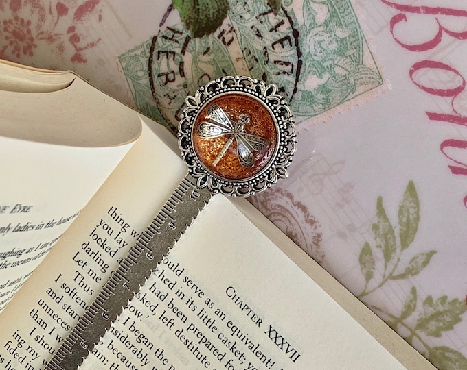 Dragonfly in Amber~Outlander Bookmark~Dragonfly Pendant~Resin Pendants~Silver Bookmark~Outlander Inspired Gifts~Outlander Ruler