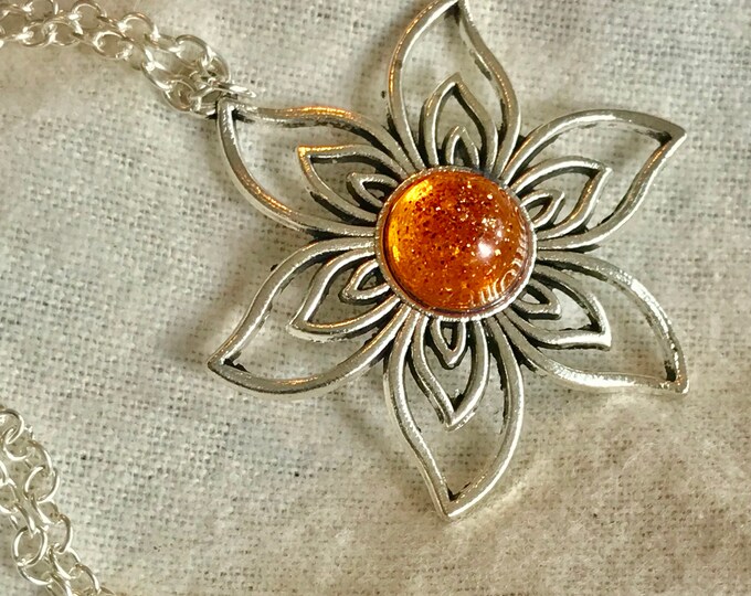 Amber Flower Pendant~ Silver Pendant~Silver Necklace~Sunflower~Sparkle Pendant~Sparkle Necklace~Sunflower Charm~Resin Jewelry