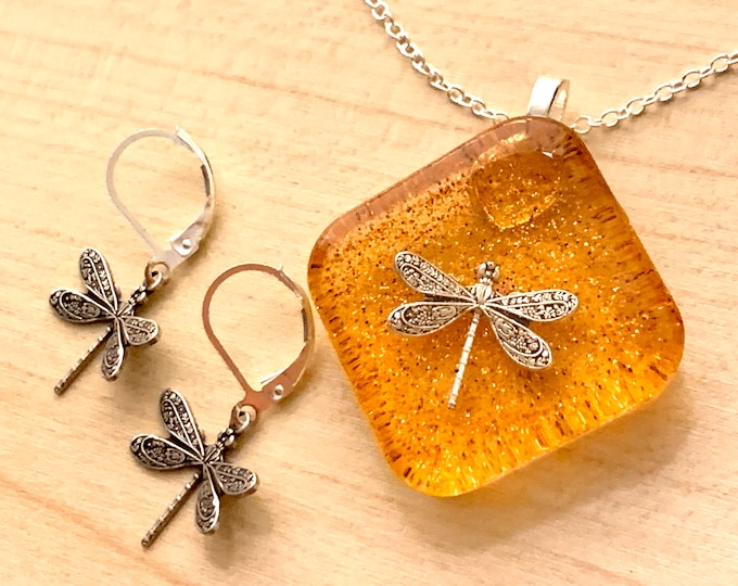 Dragonfly in Amber - Square Diamond~Large Pendants - Resin Pendants - Outlander Inspired - Outlander Jewelry - Silver Necklace