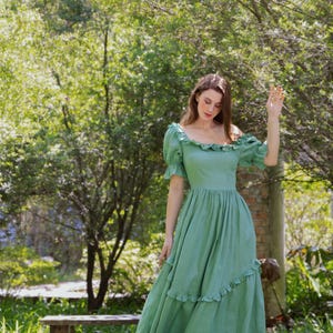 Seraphine Linen Cottagecore Dress – Ruffle Puff Sleeve Dress – Custom Handmade Green Maxi Dress – Romantic Square Neck Summer Dress