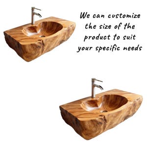 K&ouml;nnte beinhalten: Zwei Badezimmerwaschbecken aus Holz mit einem nat&uuml;rlichen, rustikalen Design. Jedes Waschbecken hat ein geschnitztes Becken und eine silberne Armatur. Der Text im Bild lautet: "Wir k&ouml;nnen die Gr&ouml;&szlig;e des Produkts an Ihre spezifischen Bed&uuml;rfnisse anpassen."