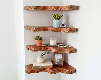 Estante flotante de madera de esquina con borde vivo para pared, estantería de exhibición artesanal, arte, decoración hecha a mano