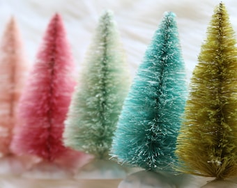 4 inch hand dyed bottle brush trees. In soft pink, fuchsia, faded mint, aqua, lime green. For cake or party decor or miniature scenes.