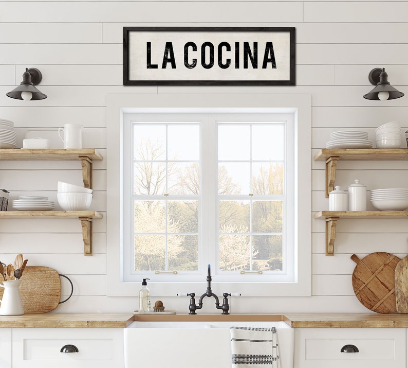 LA COCINA Sign, Spanish Kitchen Decor, Mexican Wall Art, Wood Kitchen Sign Art, Farmhouse Decor, Painted Wooden Sign, Gift for Cooks. image 2