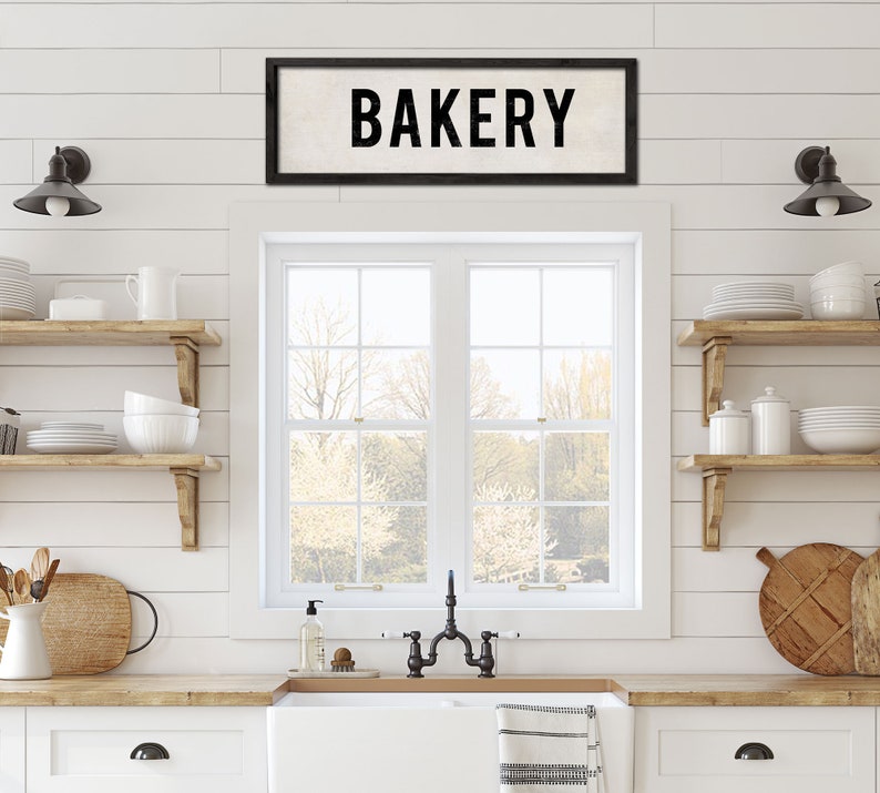 BAKERY Sign, Painted Kitchen Sign, Farmhouse Decor, Country Cottage Decor, Rustic Wood Sign, Kitchen Art, Gift for Bakers, Gift for Mom. image 6