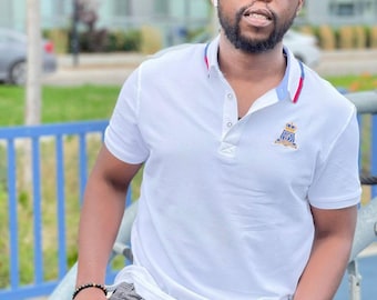 Weisses Poloshirt