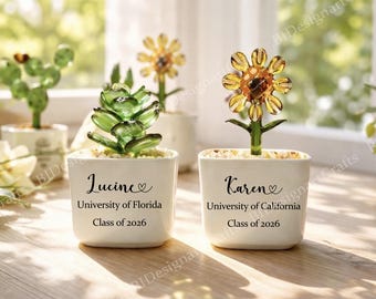 Personlig blomkruka i glas, examenspresent, uppskattningspresent till lärare, present till klasskamrat, handgjord glasblomma, tackpresent