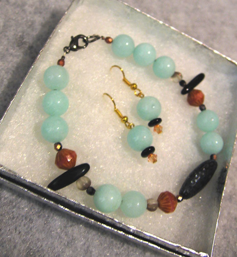 Light Aqua JADE and BLACK MIX Bracelet and Earrings