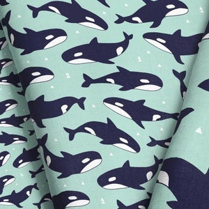 Tessuto Killer Whale - Blu menta // Tessuto per bambini / Tessuto oceano / Tessuto trapuntato in maglia di cotone / Tessuto Orca moderno tagliato su misura e quarto di grasso