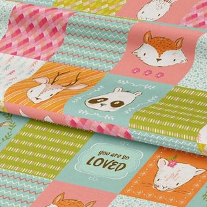 Waldtiere Quilt Stoff Meterware / Baby Mädchen Kinderzimmer / Quilting Decke Stoff / Patches Woodland Fabric Print
