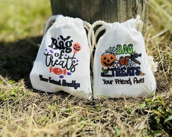 Personalized Halloween Goodie Bags, Halloween Party Favor, Tick or Teat bags, Halloween Classroom Favor, Halloween Treat Bags