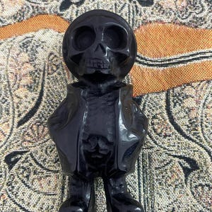 Natural Vintage finds Ancient Human Skeleton Skull Jade Good Luck FengShui decor,Glaze Charms, Obsidian Iron alien statue .