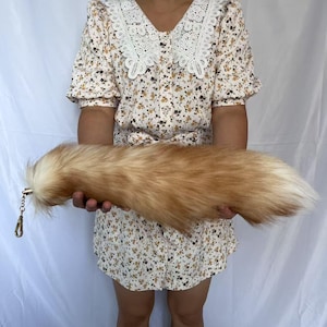 18&quot; Fluffy Big Fox Tails Cosplay Tails Cosplay Fox Tails Natural Fox Tails with Keychains Blonde Ombre Cosplay Fox Tails