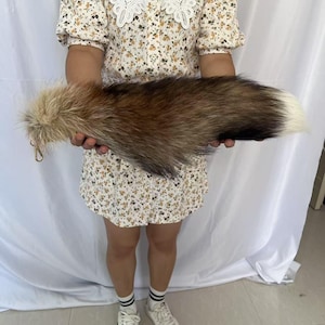 18&quot; Fluffy Big Fox Tails Cosplay Tails Cosplay Fox Tails Natural Fox Tails with Keychains Brown Ombre Cosplay Fox Tails